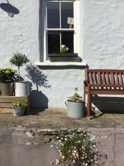 Quay * Llandeilo